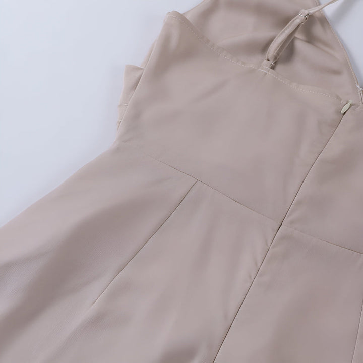 Alice™ | Elegant Axelbandslös Klänning